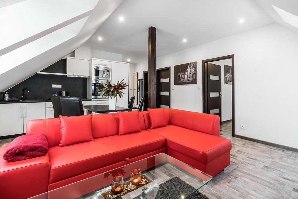 Hotel Apartments Benesova 6 كوتنا هورا المظهر الخارجي الصورة